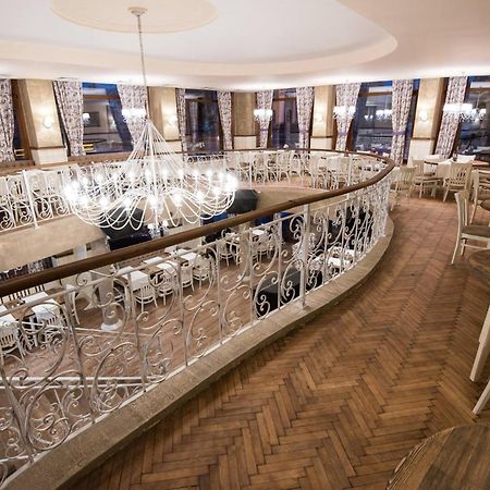 Hotel Victoria パナギュリシテ エクステリア 写真